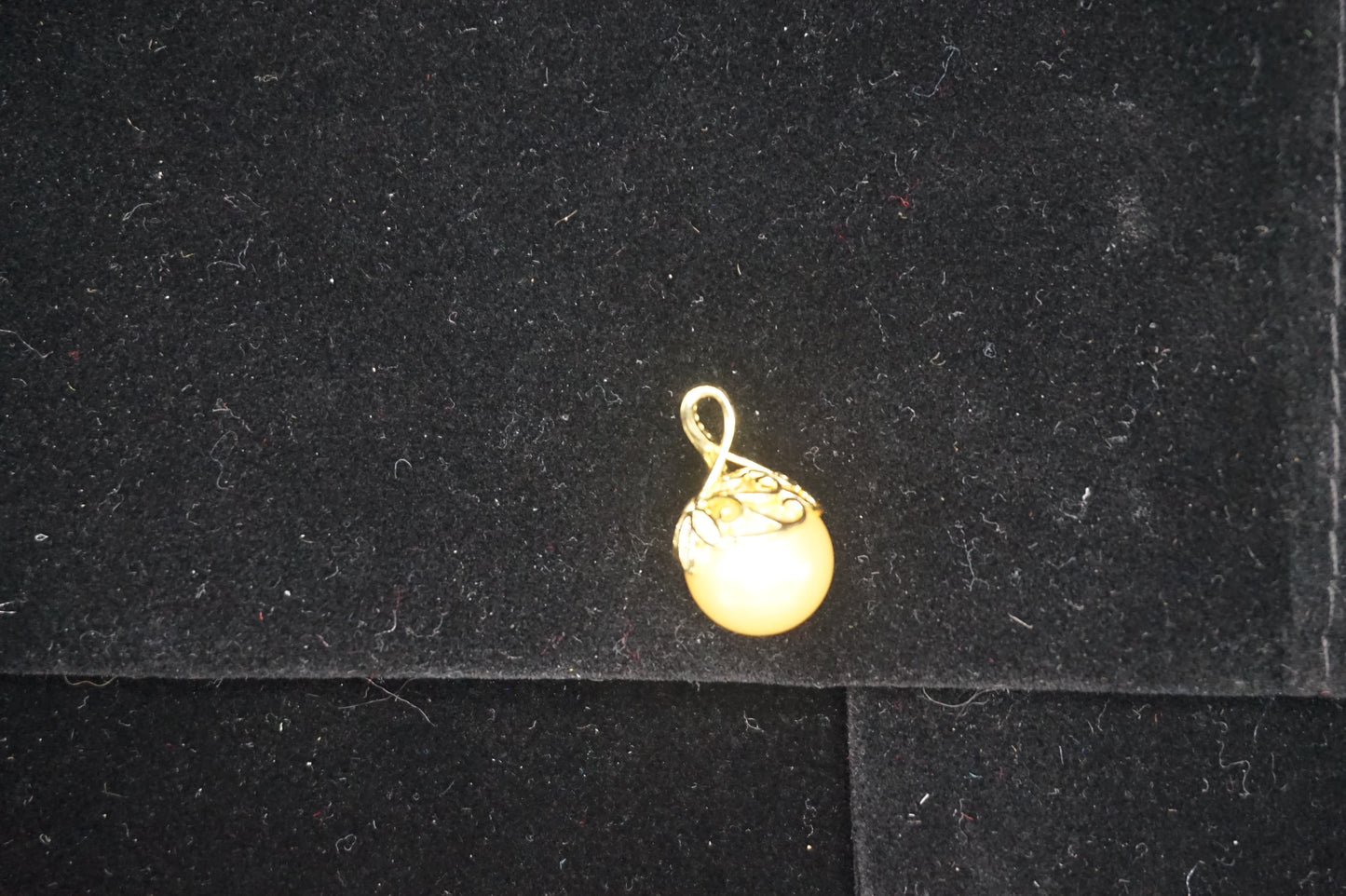 Yellow Pearl Pendant