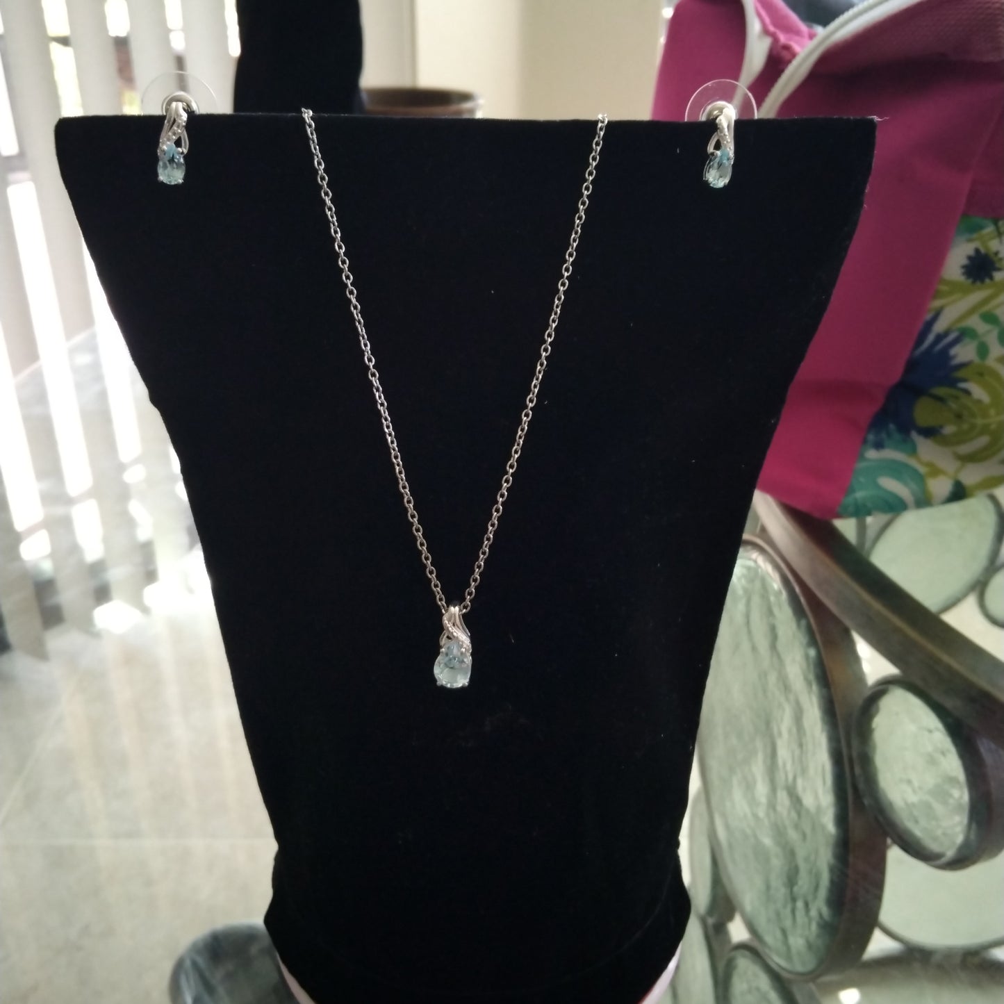 Sky Blue Topaz Ear Rings and Pendent Necklace